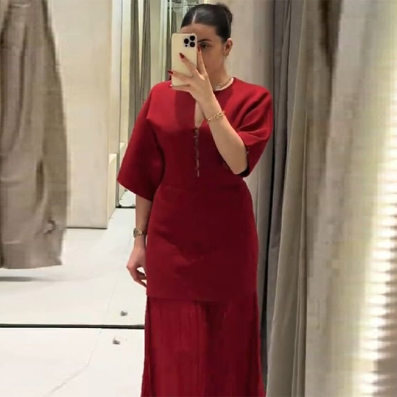 Women Formal Wear With Skirt - Women's Elegant Burgundy Pleated Maxi Dress