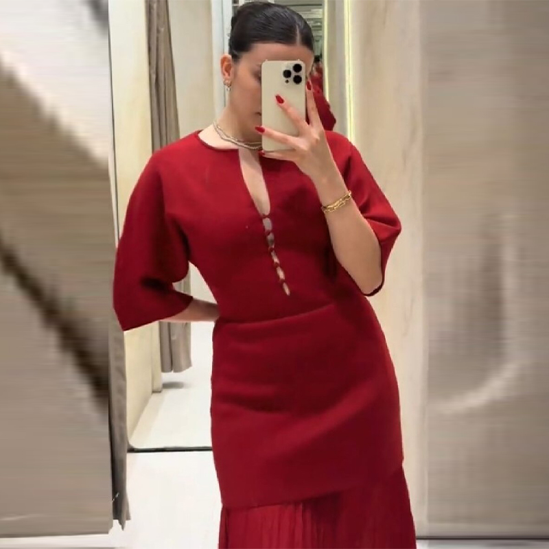 Women's Elegant Burgundy Pleat - Women Formal Wear With Skirt review and price